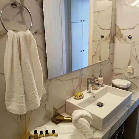 Sweet Nikorenia 1 * Krotiri