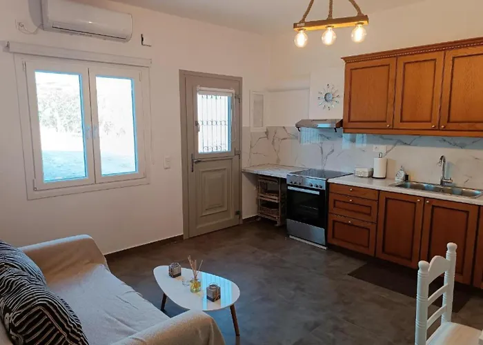 Holiday home Sweet Nikorenia 1 *